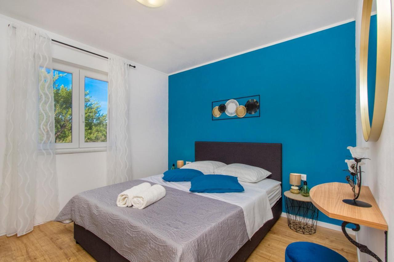 Holiday Home Lucia Lozovac Exterior foto